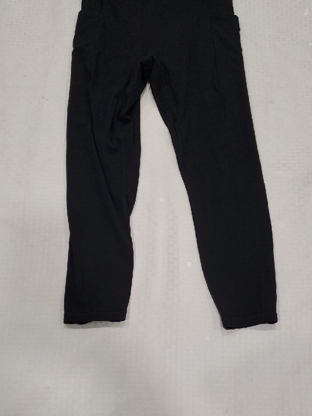 Athleta Salutation Black Sleeveless Athletic Jumpsuit Size L - Picture 2 of 11